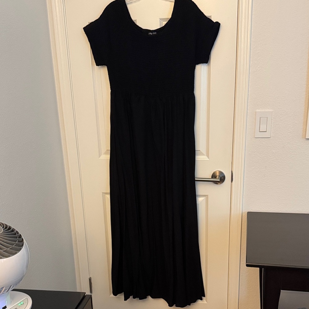 Comfortable Black Maxi Dress